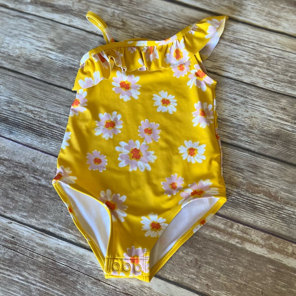 ✨💛Toddler Swimsuit 💛✨